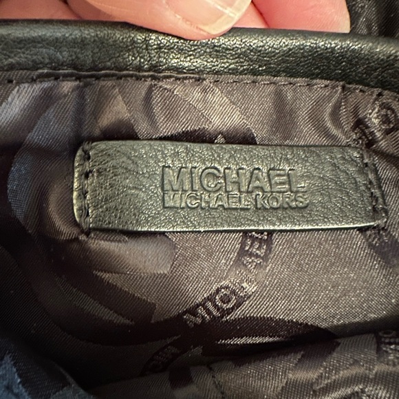 Michael Kors double flap pocket clutch - Picture 10 of 10